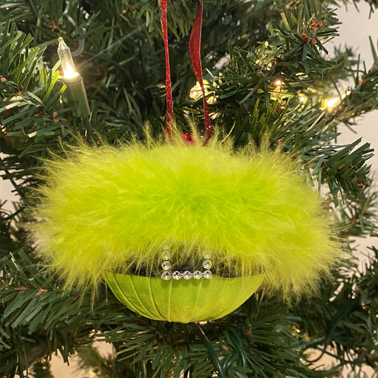 Grinch Belt Ornament