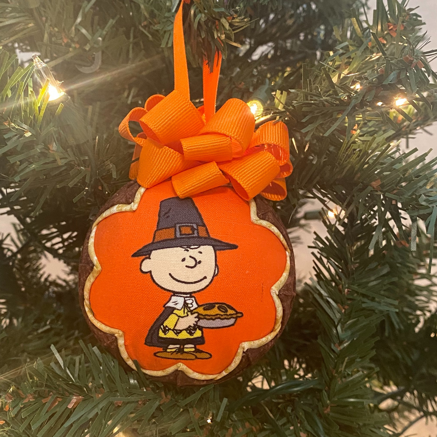 Peanuts Thanksgiving Charlie Brown Ornament